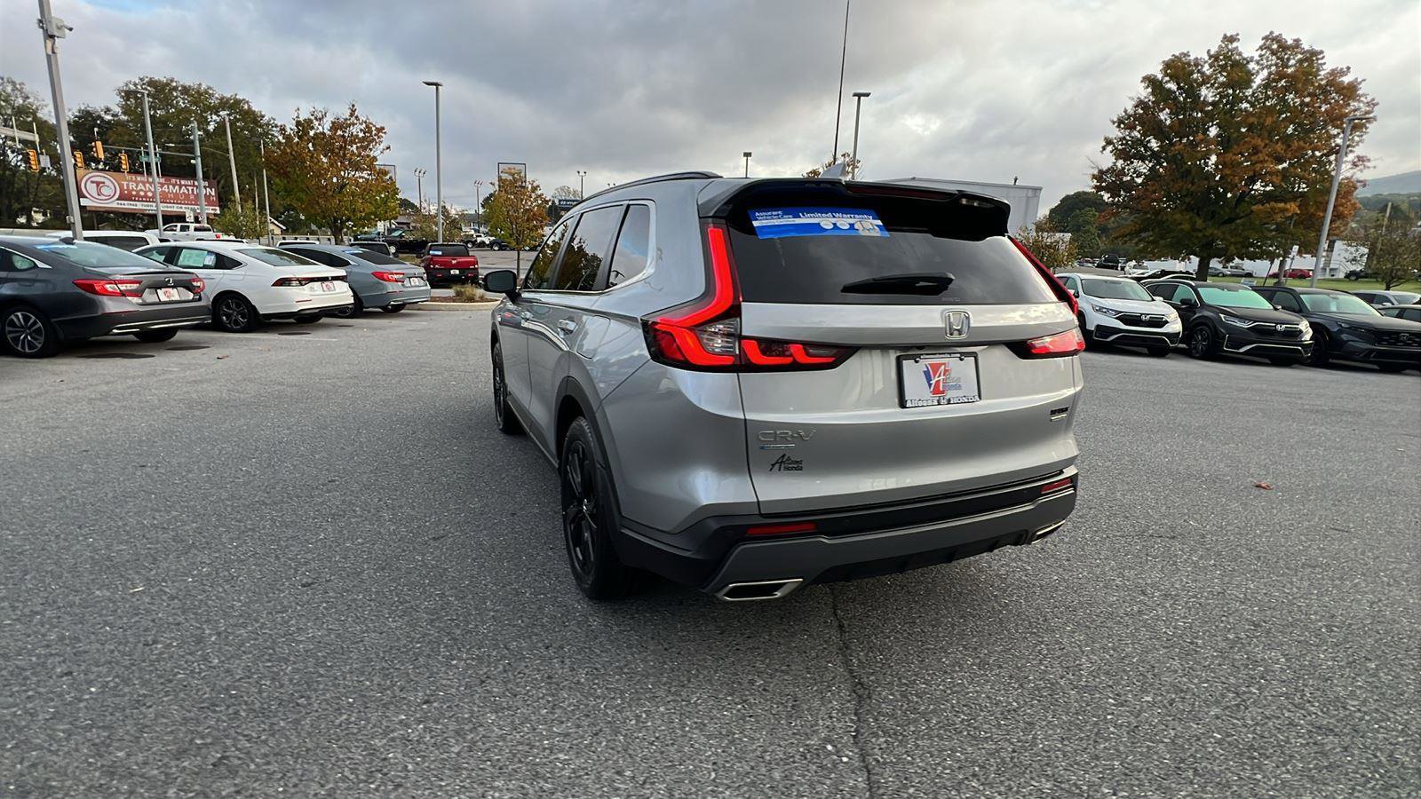 Used 2023 Honda CR-V Sport Touring image 7
