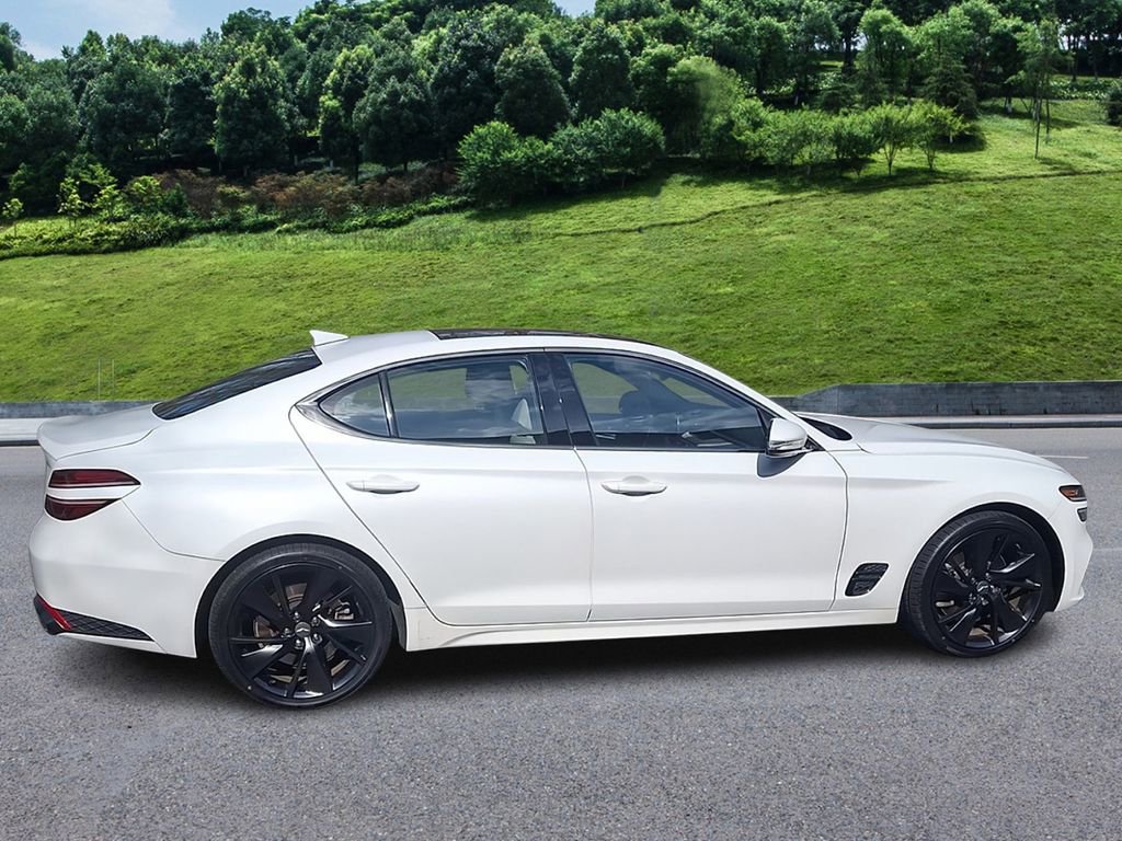 Used 2023 Genesis G70 3.3T w/ Sport Advanced Package image 9