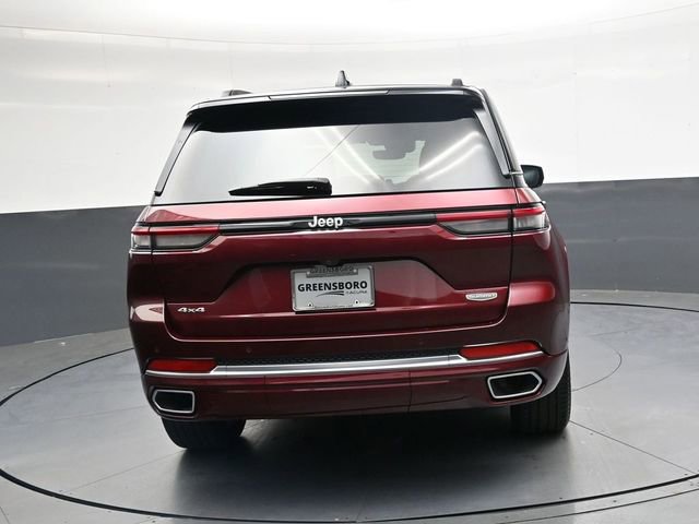 Used 2024 Jeep Grand Cherokee Summit AWD/4WD image 4