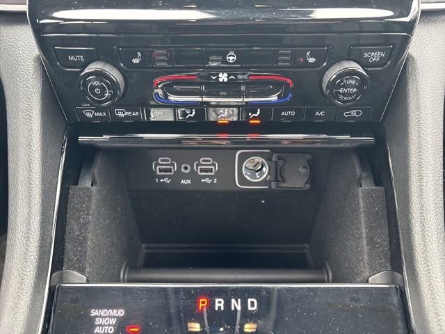 Used 2022 Jeep Grand Cherokee L Limited image 38