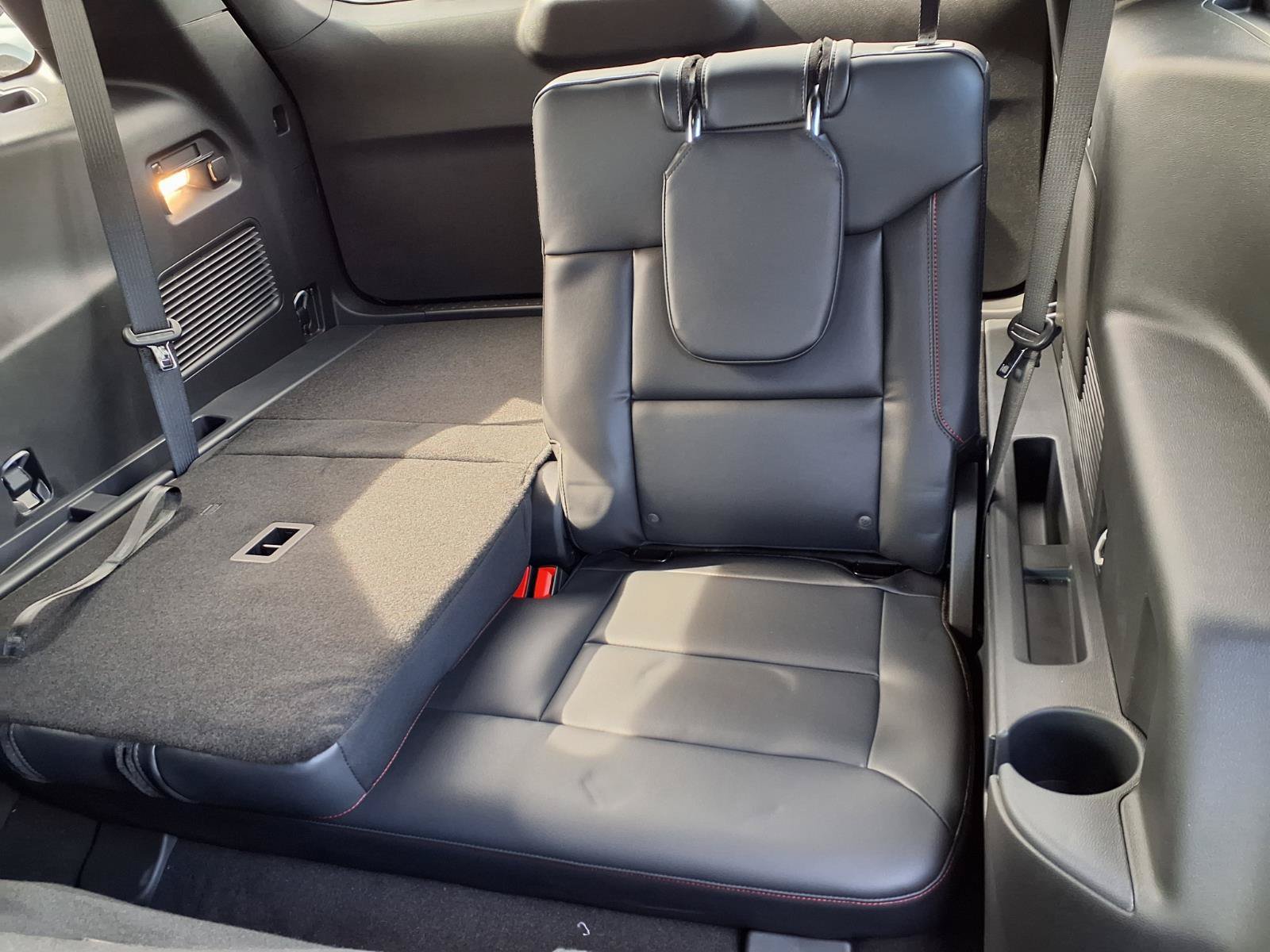New 2026 Ford Explorer ST-Line RWD image 9