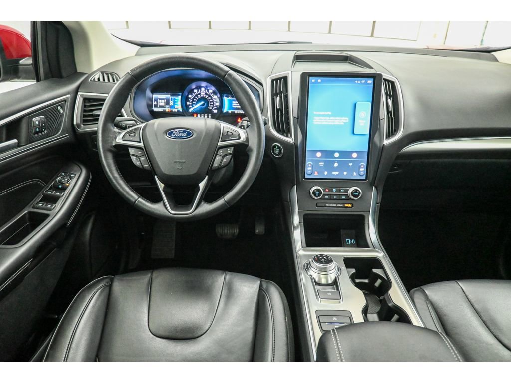 Used 2022 Ford Edge Titanium w/ Class II Trailer Tow Package image 27