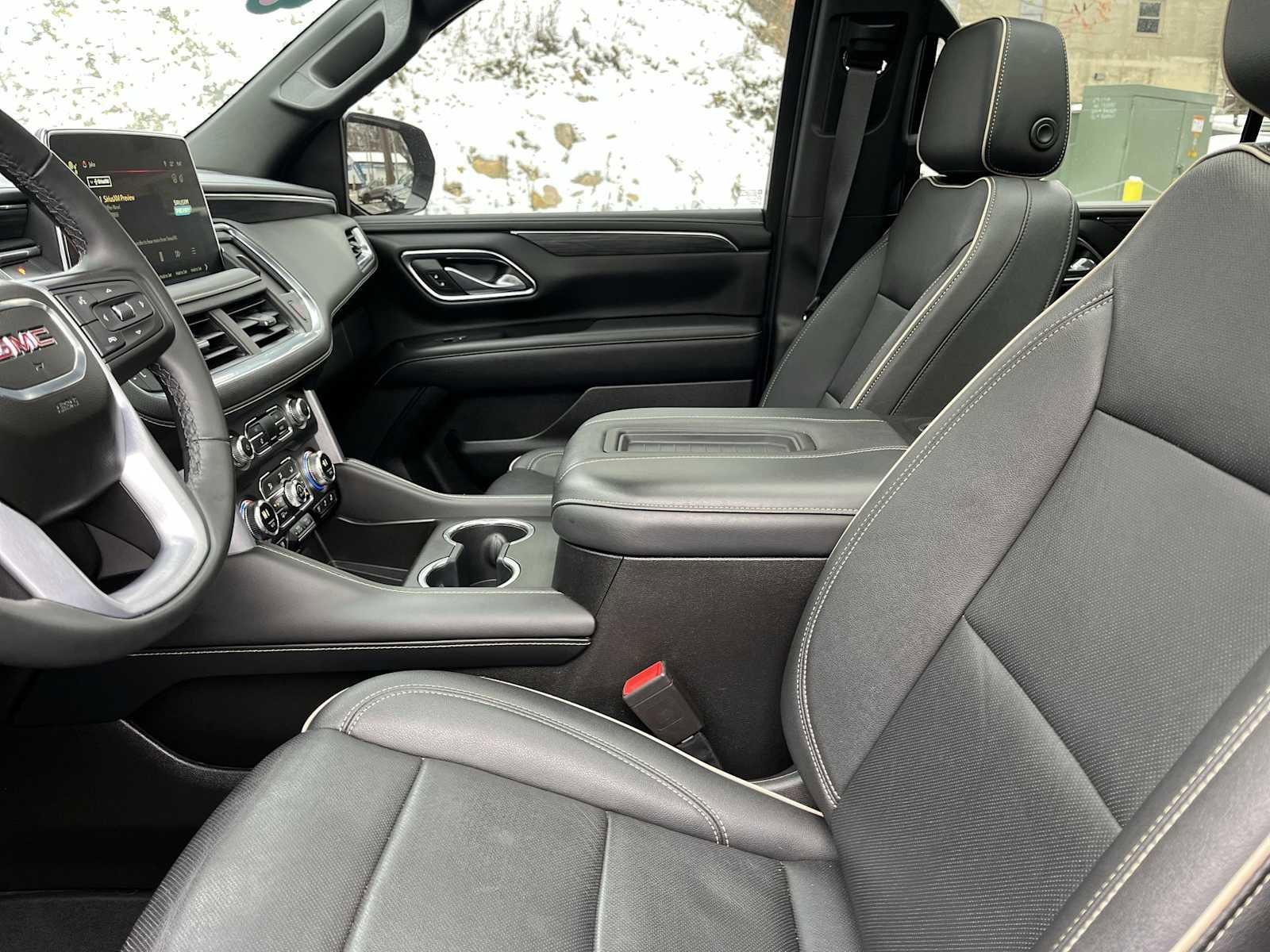 Certified 2023 GMC Yukon SLT image 21