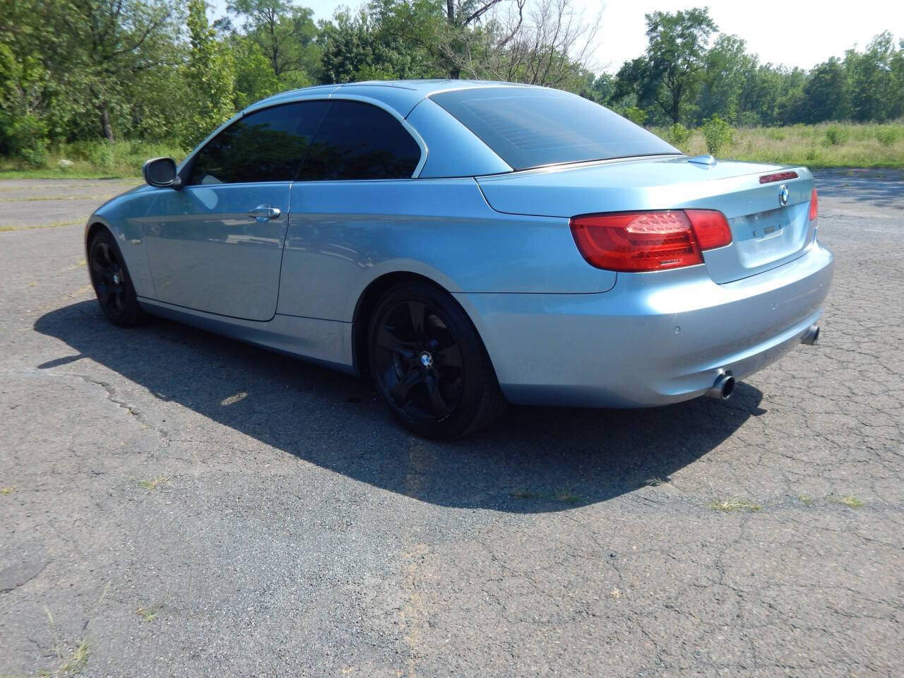 Used 2012 BMW 335i Convertible RWD image 3
