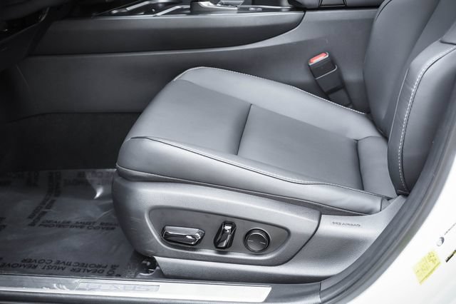 Certified 2025 Lexus UX 300h FWD w/ Accessory Package (Z2) image 11