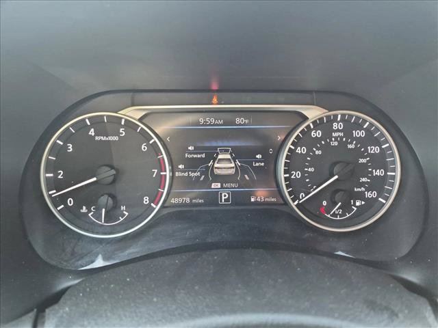 Used 2025 Nissan Sentra SV FWD image 11