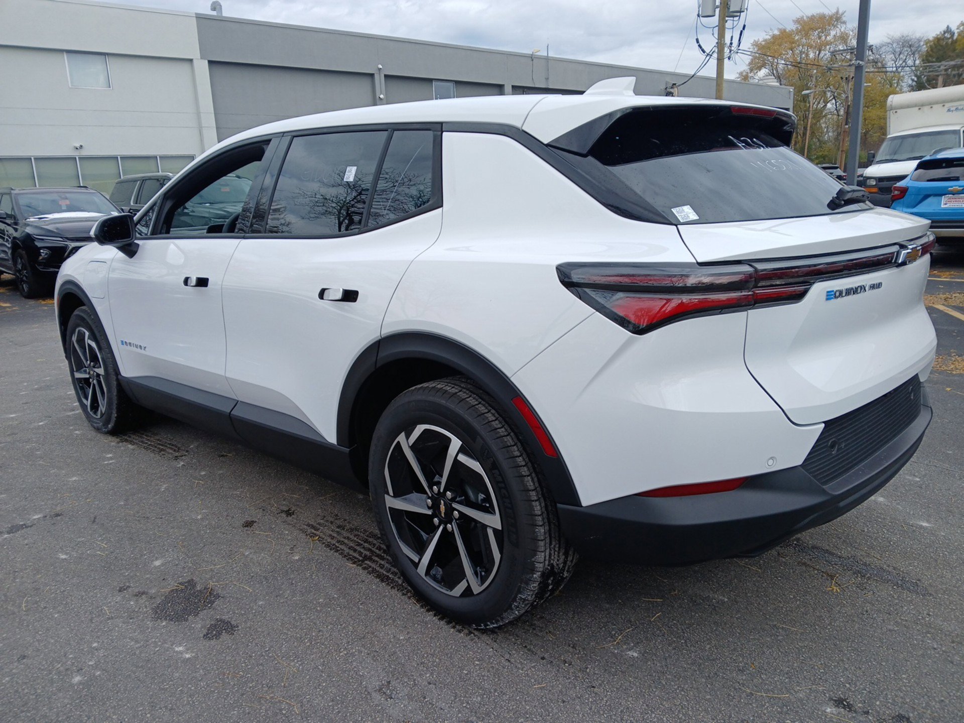 New 2026 Chevrolet Equinox EV LT image 5
