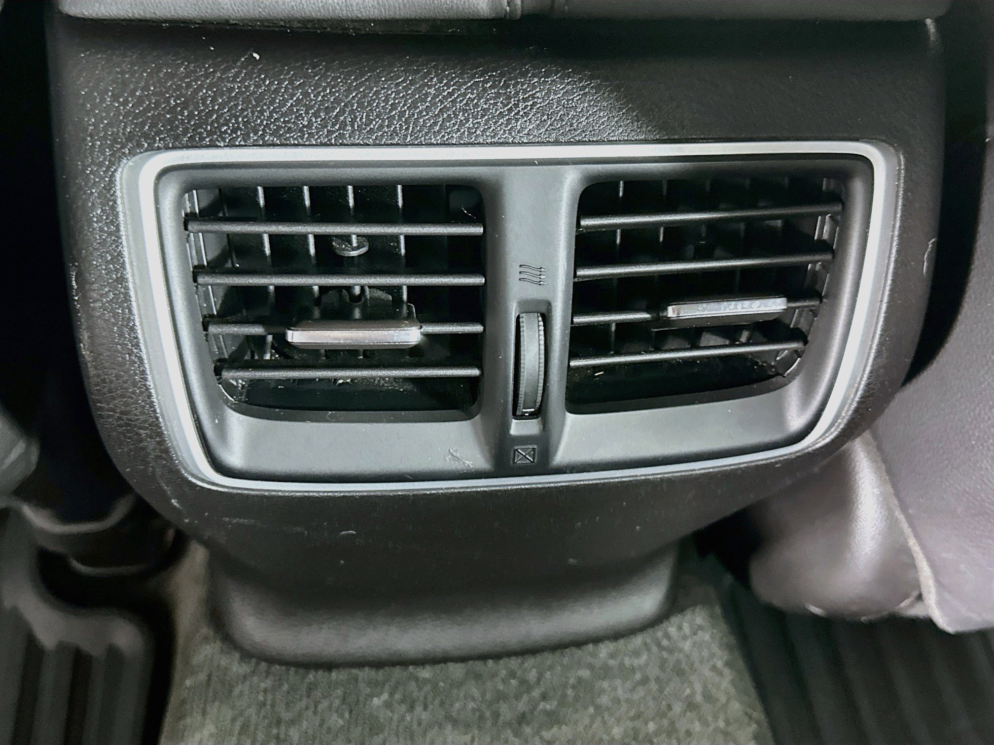 Used 2018 Acura TLX FWD image 26