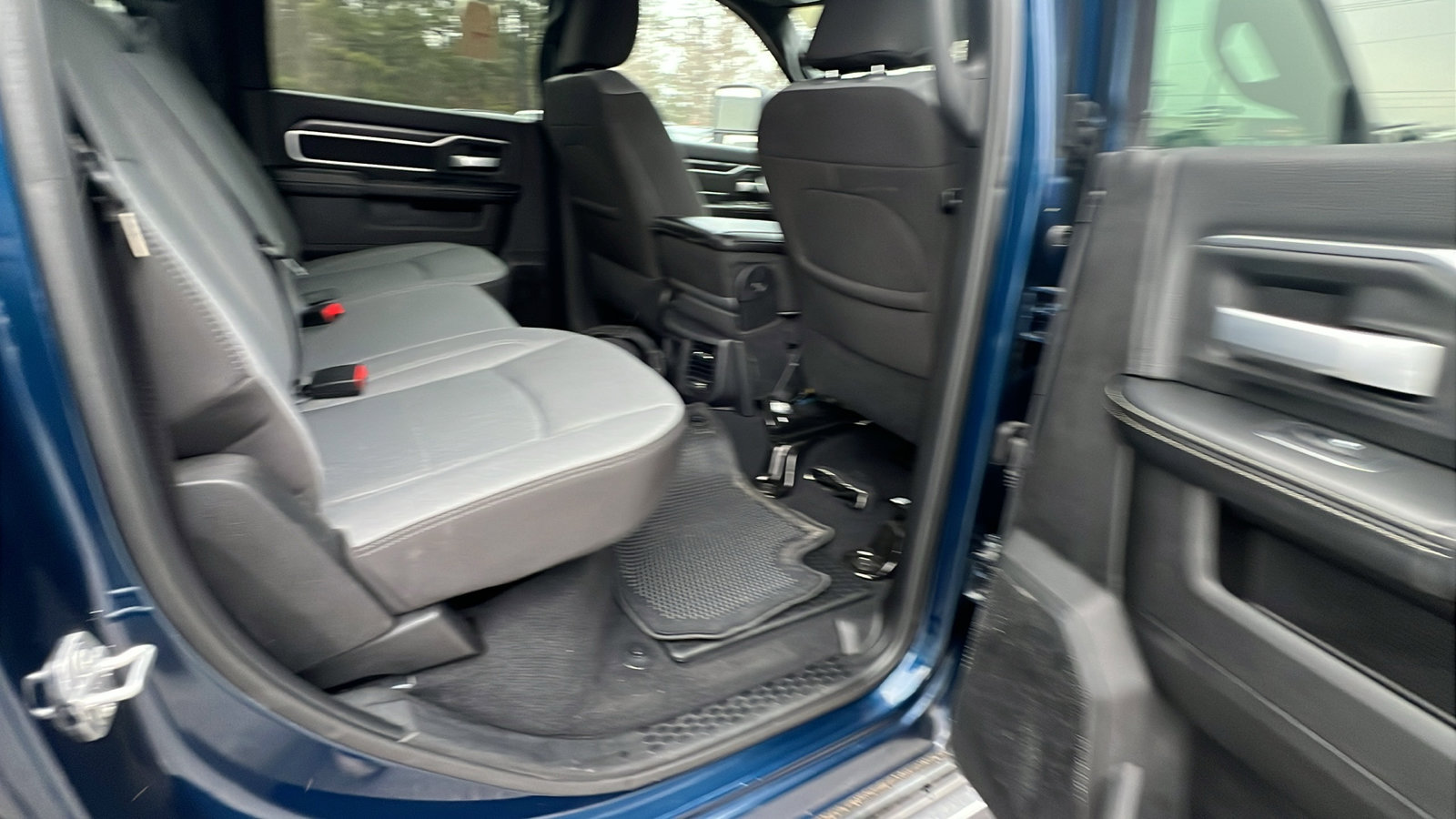 Used 2024 RAM 2500 Big Horn w/ Bed Utility Group image 22