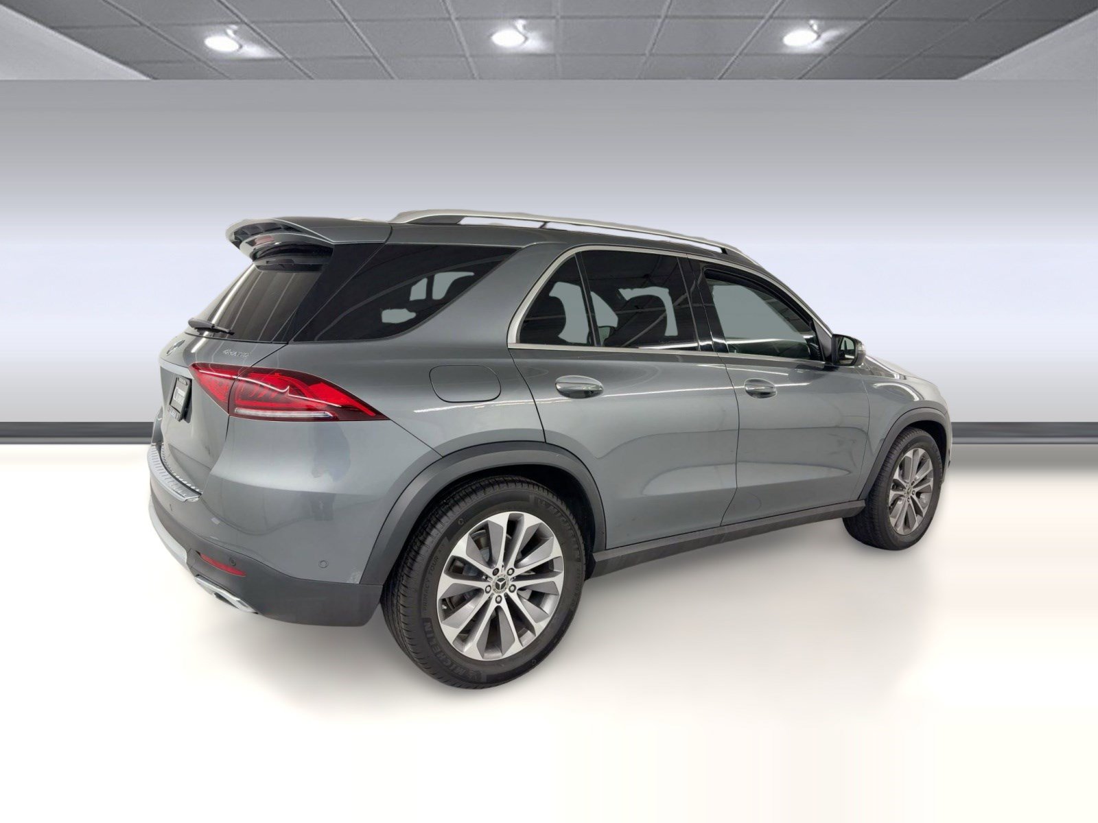 Used 2023 Mercedes-Benz GLE 350 4MATIC image 9