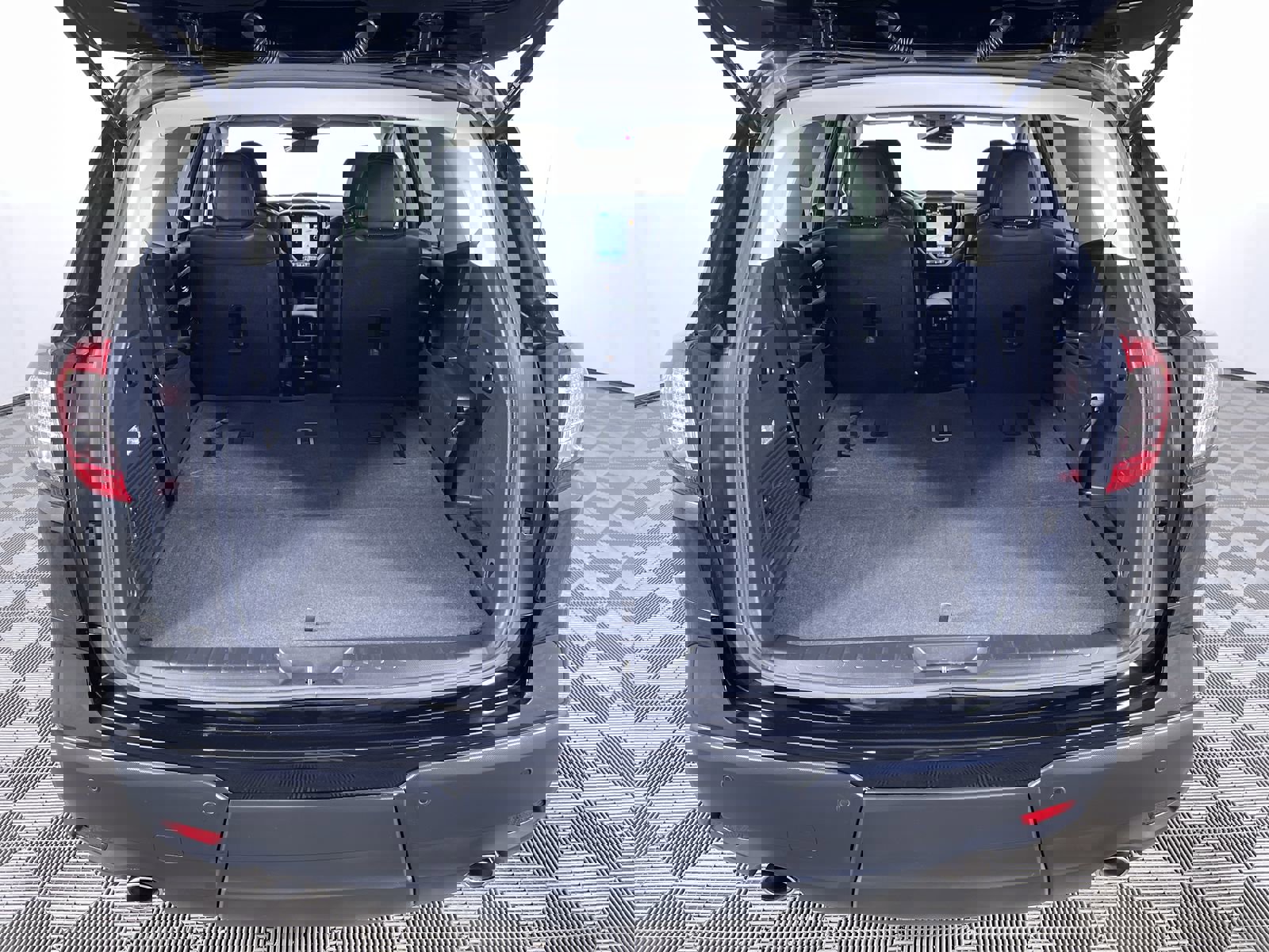 Certified 2023 Subaru Ascent Limited w/ Technology Package image 26