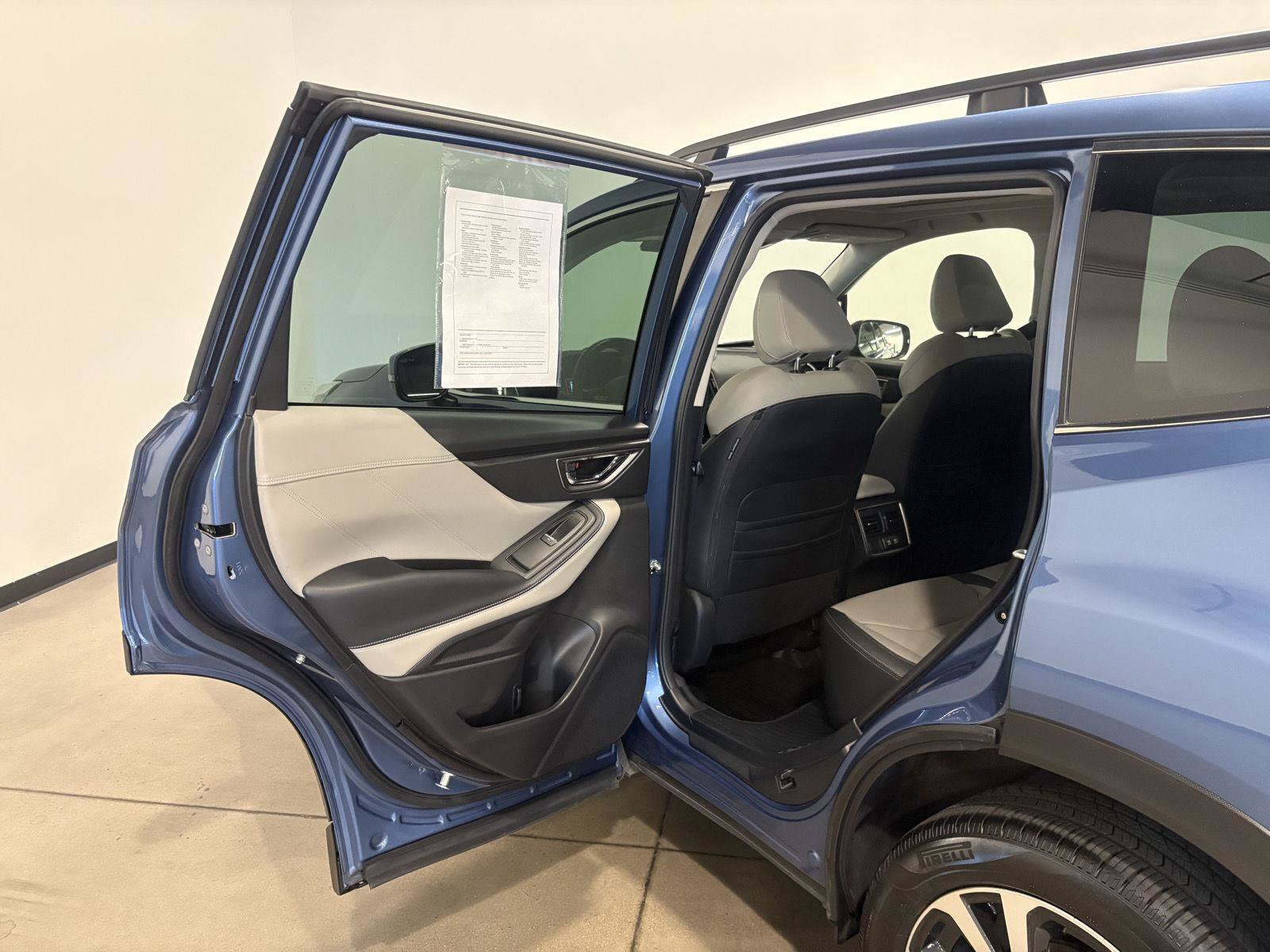 Used 2023 Subaru Forester Limited AWD/4WD image 31