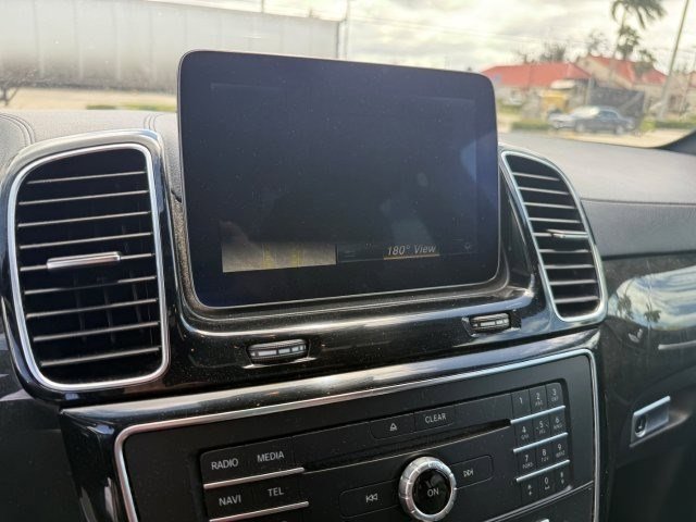 Used 2017 Mercedes-Benz GLS 450 4MATIC image 19