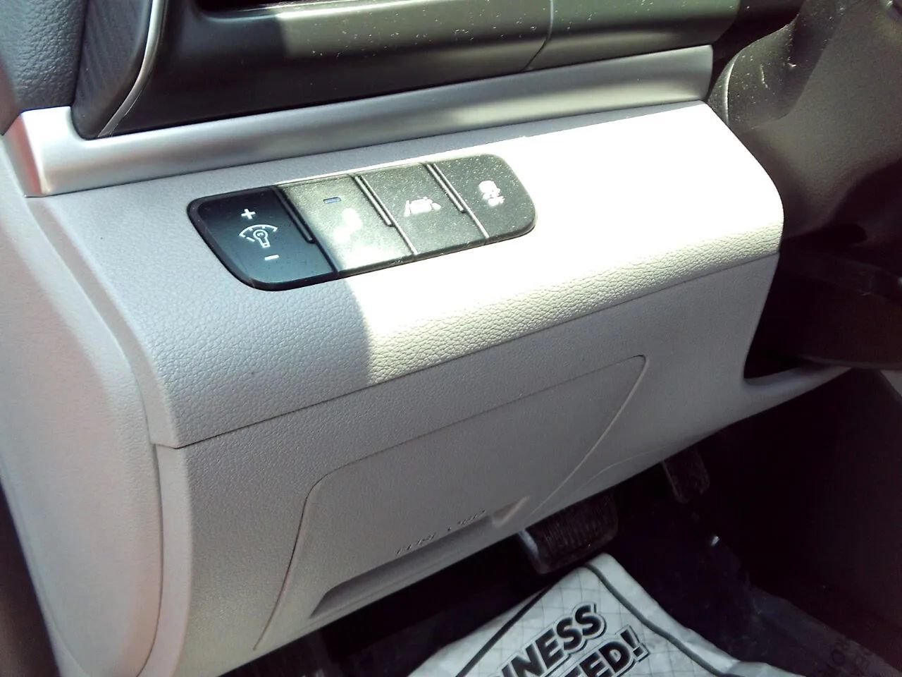 Used 2020 Hyundai Elantra SEL FWD image 11