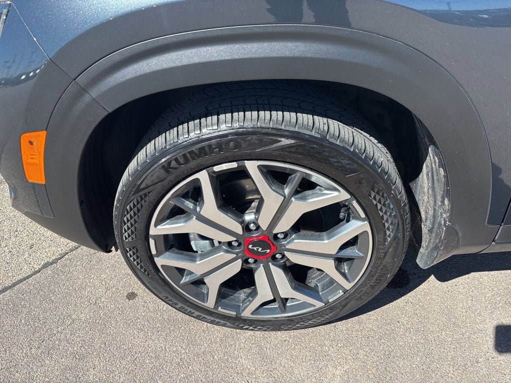 Used 2023 Kia Seltos SX w/ SX Sunroof Package AWD/4WD image 9