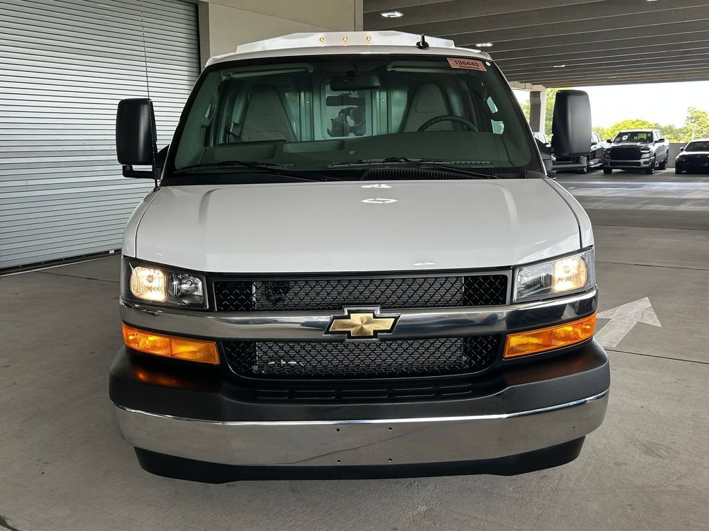 New 2026 Chevrolet Express 3500 w/ Power Convenience Package RWD image 9