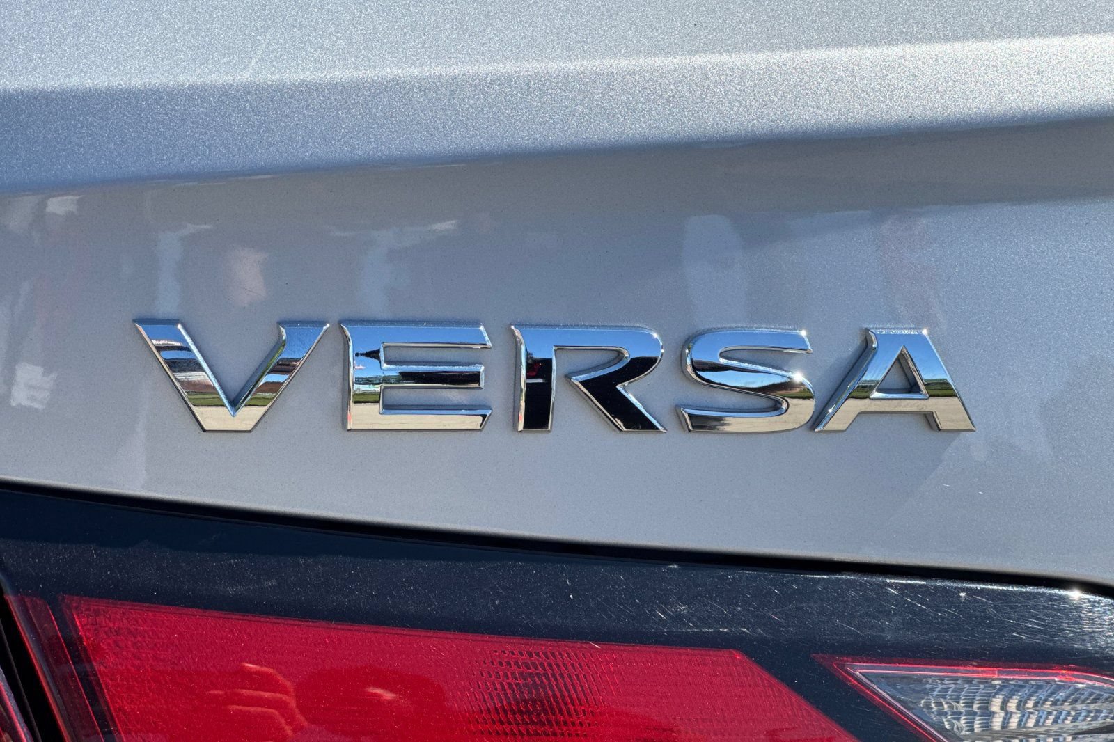 Used 2021 Nissan Versa SV FWD image 51
