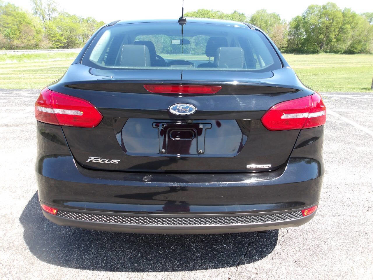 Used 2016 Ford Focus S FWD image 35
