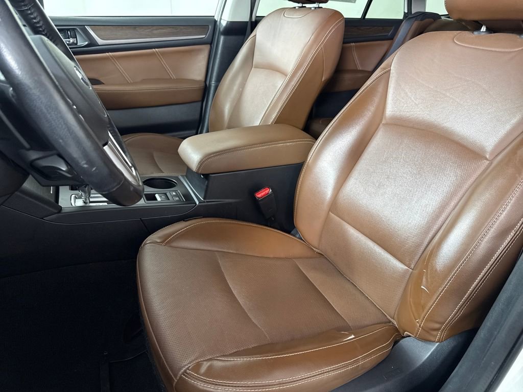 Used 2017 Subaru Outback 2.5i Touring w/ Popular Package #5A image 11