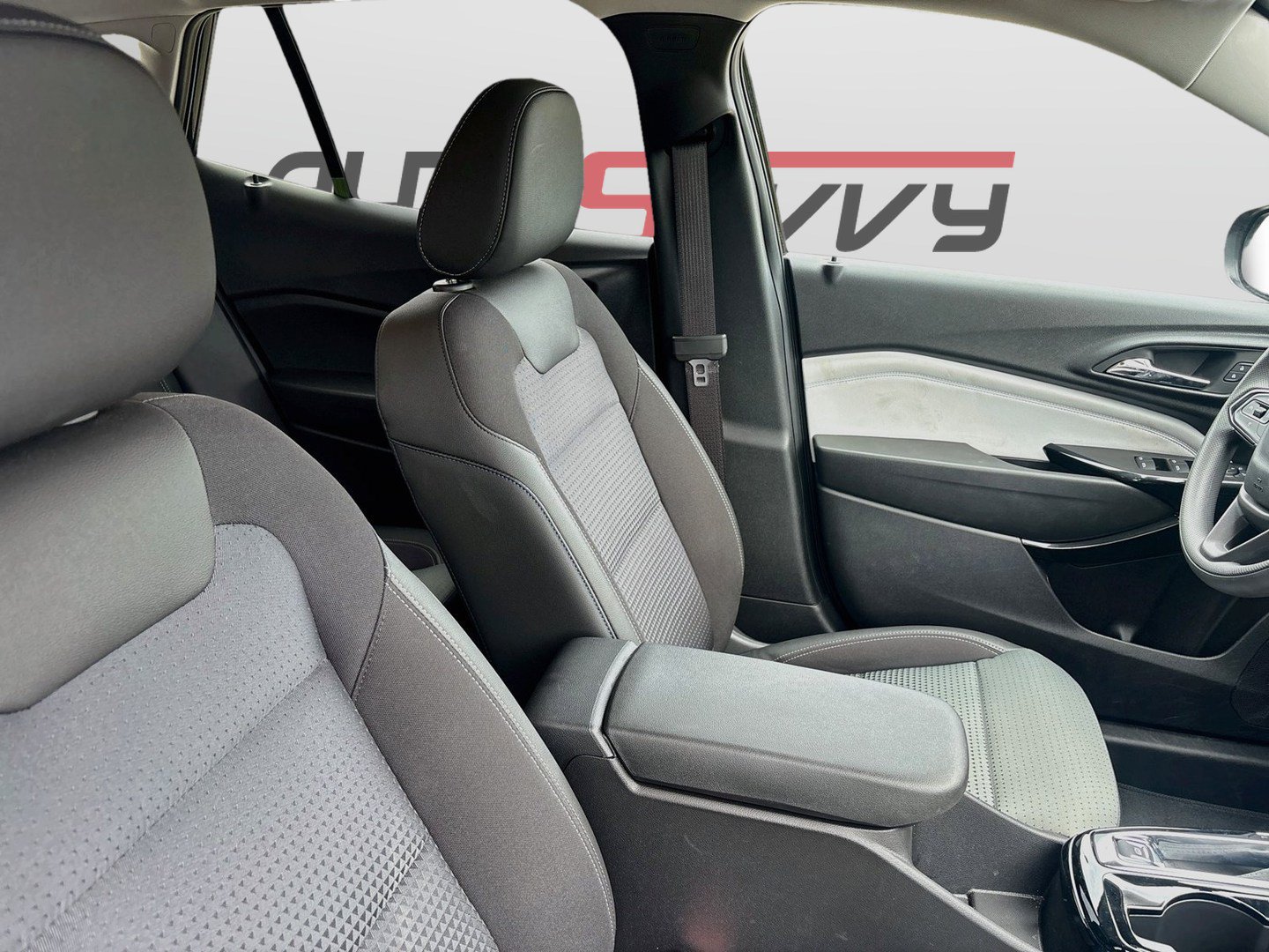 Used 2026 Chevrolet Trax LT FWD image 25