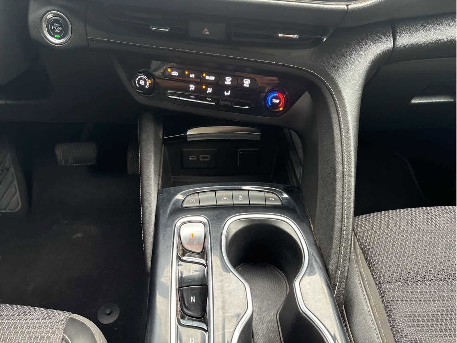 Used 2022 Buick Envision Preferred w/ Safety Package image 21