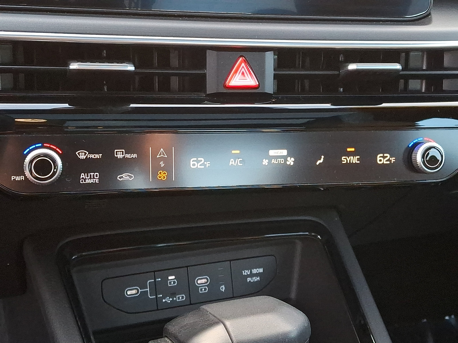 Used 2025 Kia K5 GT-Line w/ GT-Line Premium Package FWD image 19