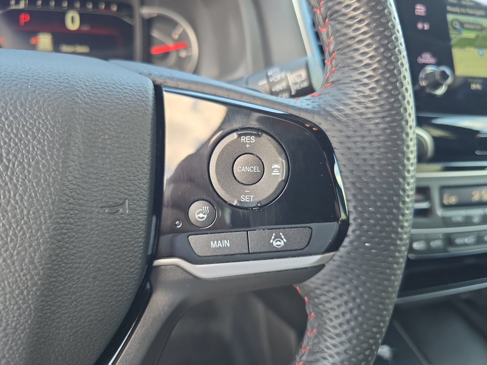 Certified 2025 Honda Passport Black Edition image 24