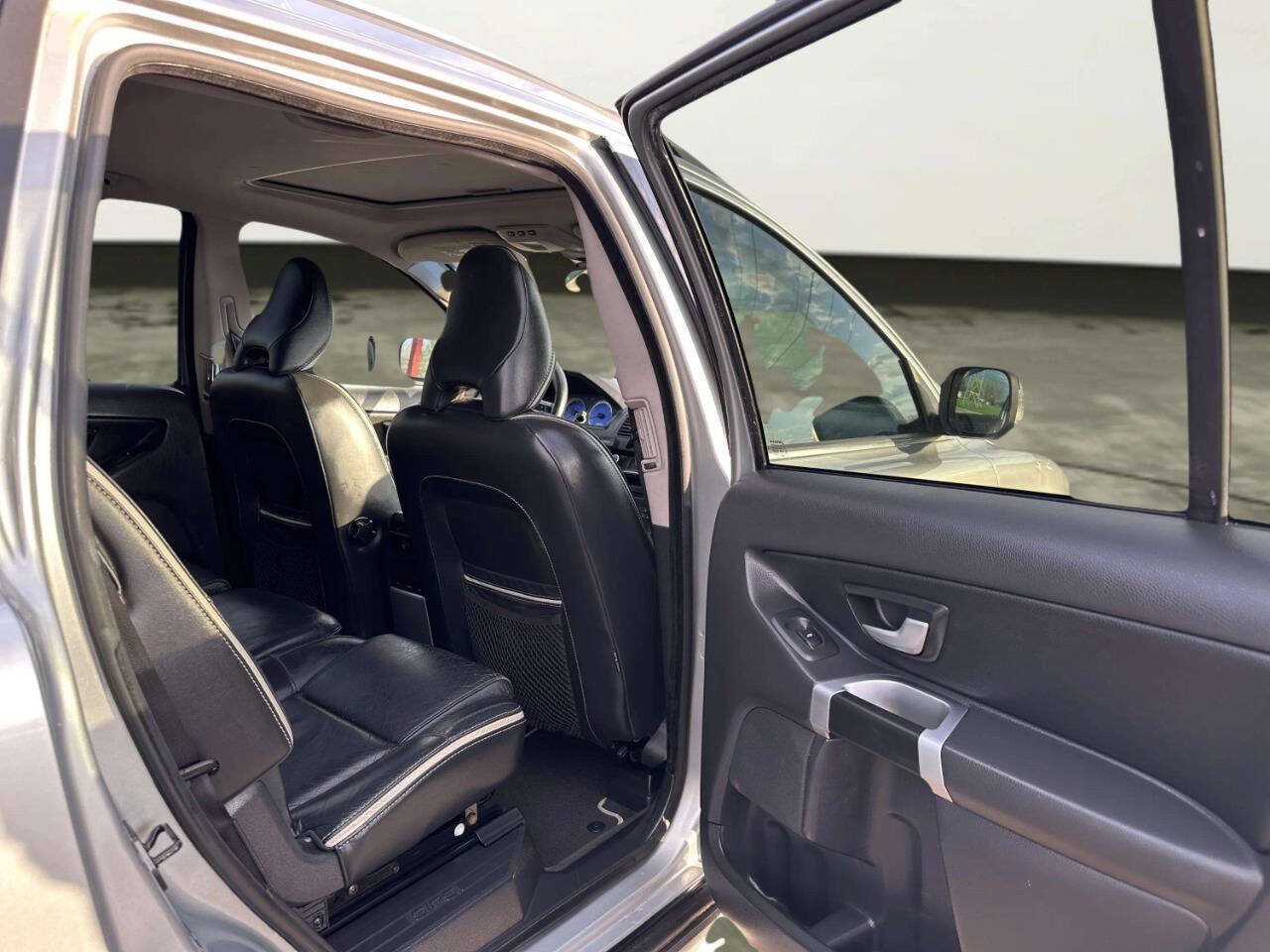 Used 2010 Volvo XC90 3.2 R-Design AWD/4WD image 19