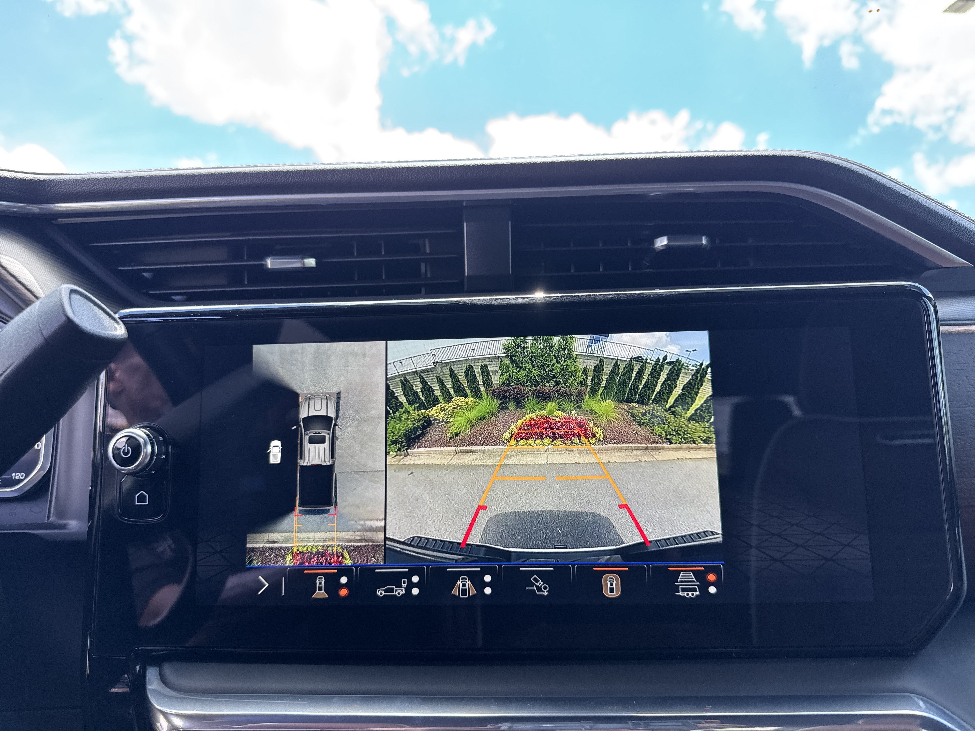 Used 2026 GMC Sierra 2500 Denali Ultimate w/ Max Trailering Package AWD/4WD image 26