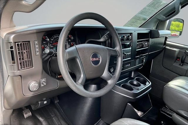 Used 2023 GMC Savana 2500 Extended RWD image 15