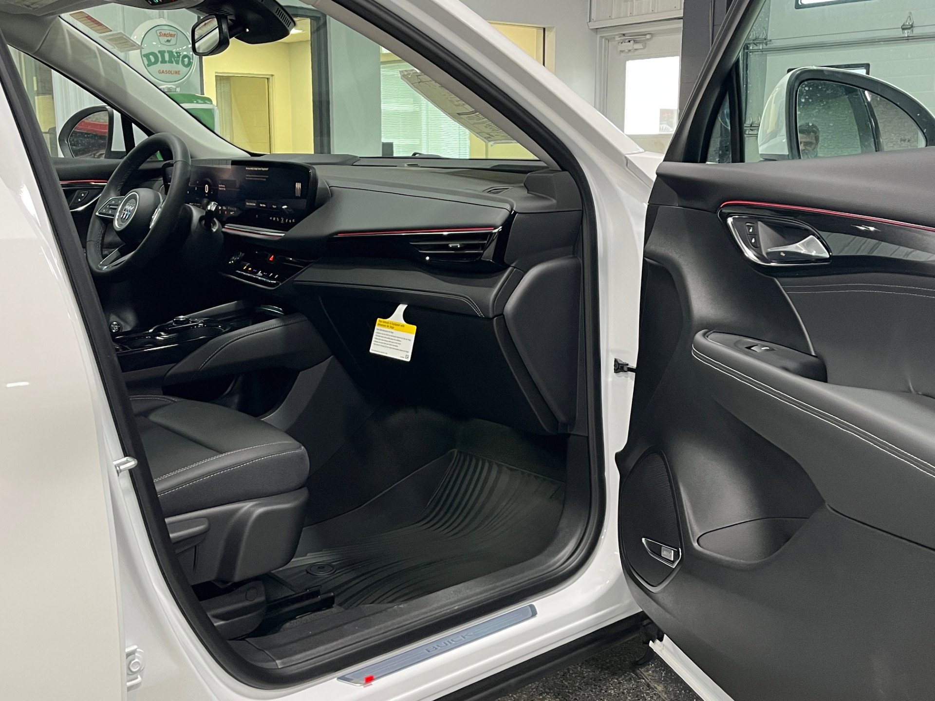 New 2026 Buick Envision Preferred image 9