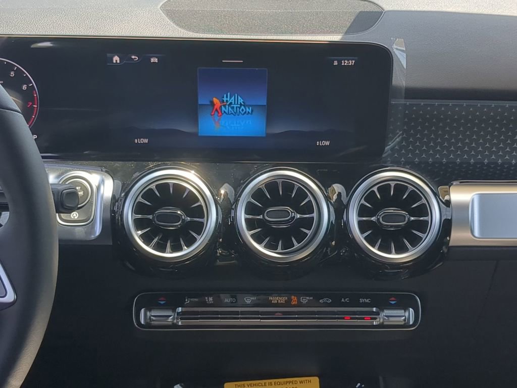 New 2024 Mercedes-Benz GLB 250 GLB 250 image 14