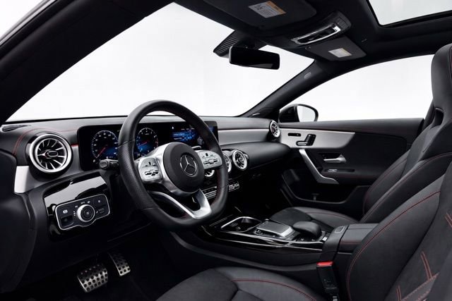 Used 2022 Mercedes-Benz CLA 35 AMG 4MATIC image 10