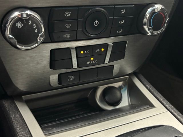 Used 2012 Ford Fusion SE FWD image 24