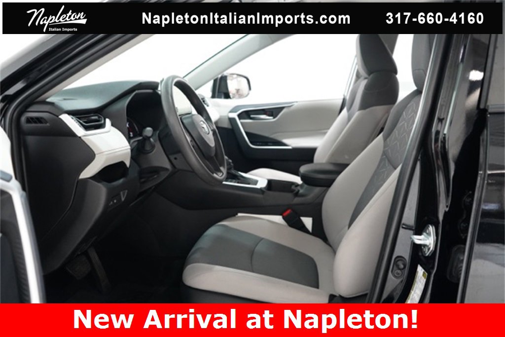 Used 2024 Toyota RAV4 XLE image 14