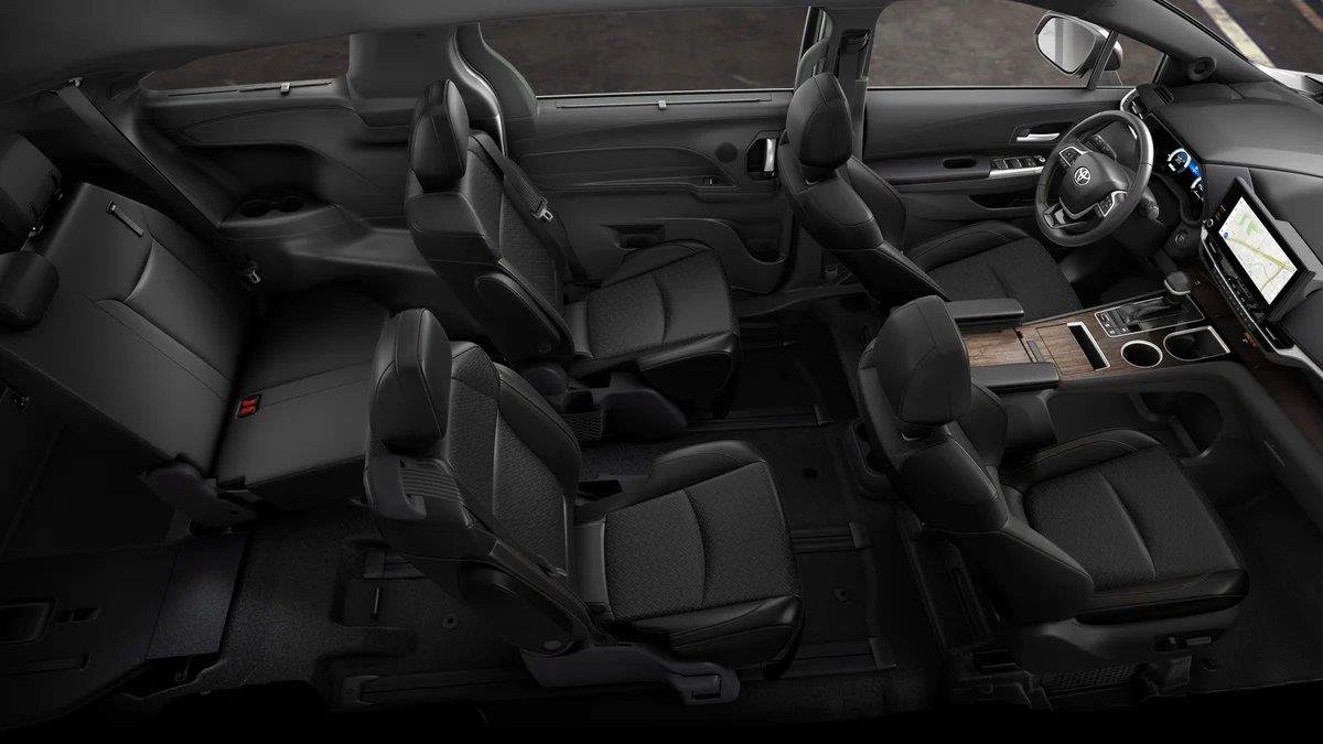New 2026 Toyota Sienna Limited FWD image 4