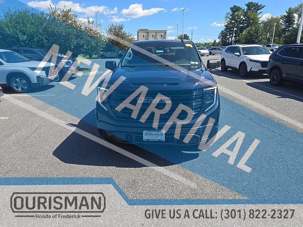 Used 2023 GMC Sierra 1500 Elevation AWD/4WD image 3