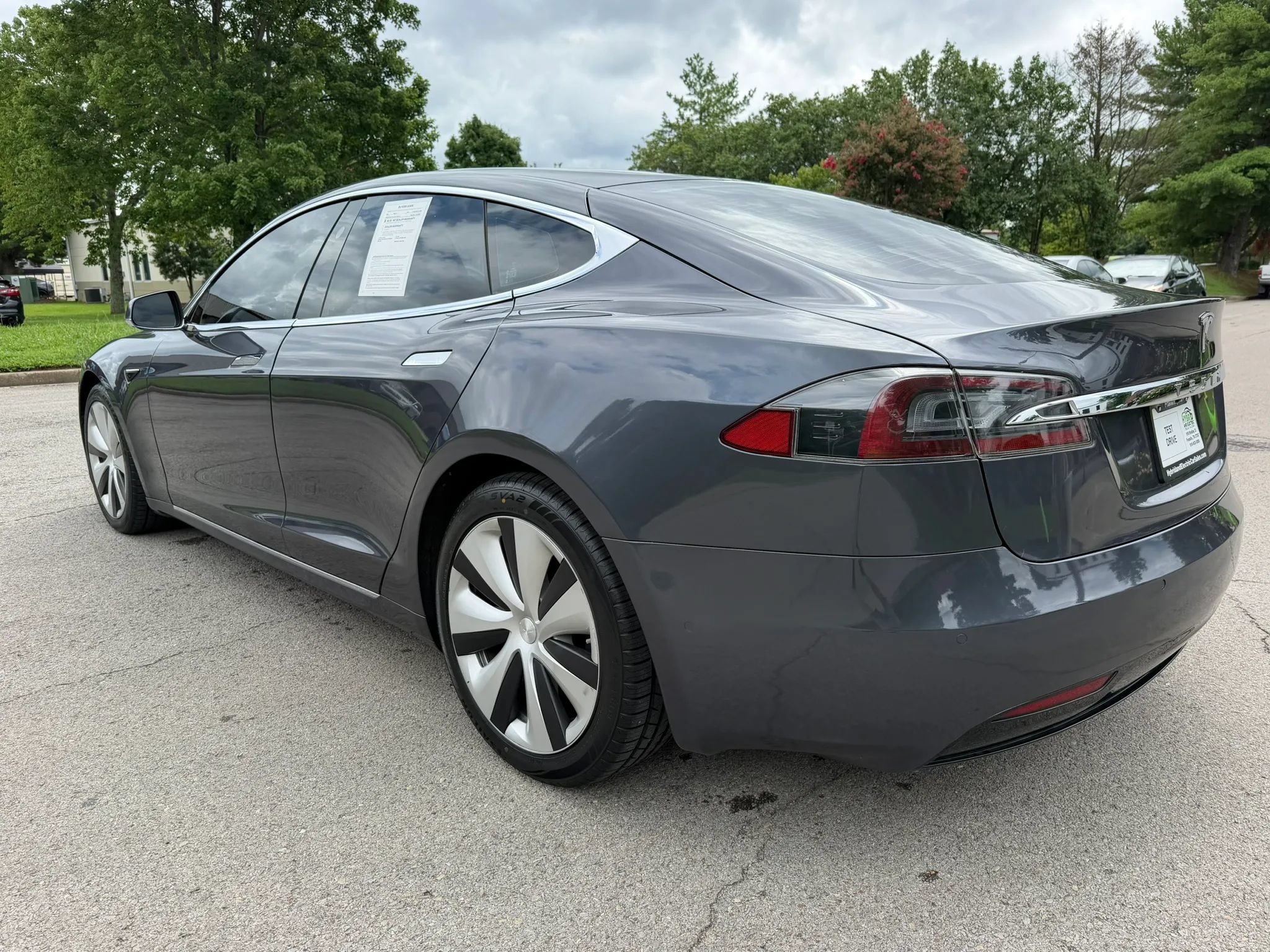 Used 2020 Tesla Model S Long Range Plus AWD/4WD image 10