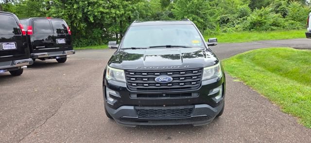 Used 2016 Ford Explorer Sport w/ Equipment Group 401A AWD/4WD image 2