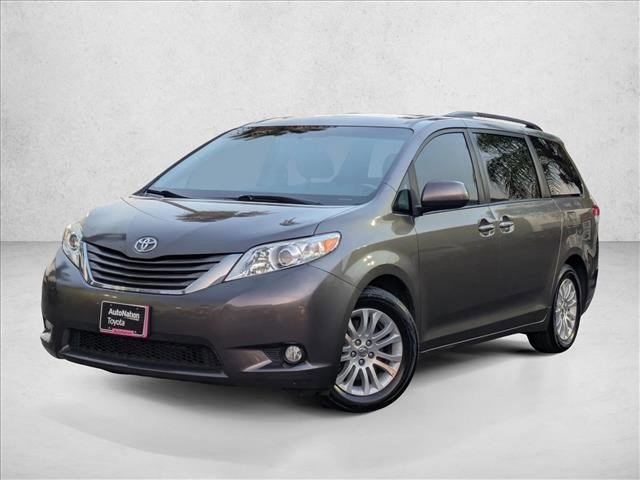 Used 2014 Toyota Sienna XLE