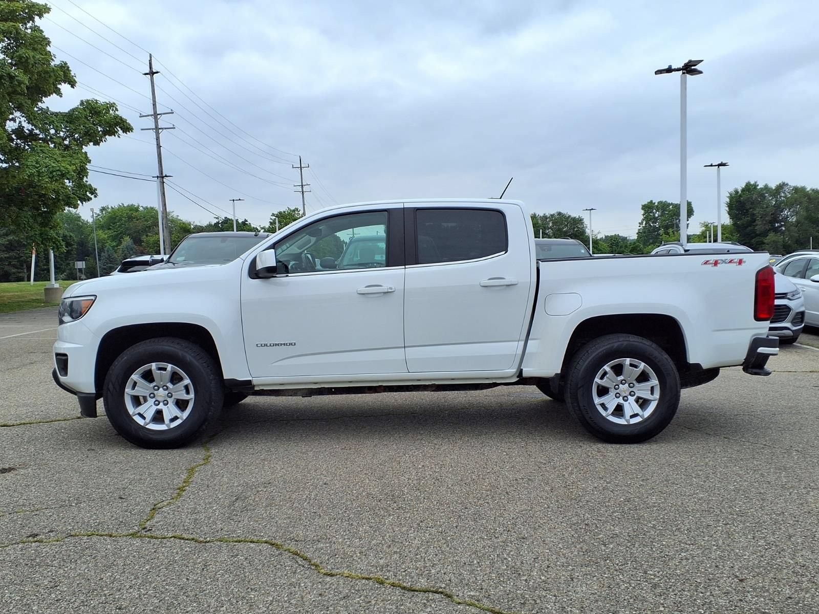 Used 2019 Chevrolet Colorado LT AWD/4WD image 8