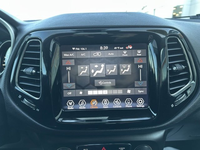 Used 2021 Jeep Compass Limited image 34