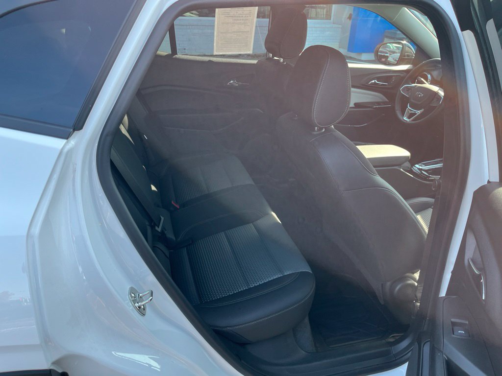 Used 2026 Chevrolet Trax LT w/ Midnight Edition FWD image 47