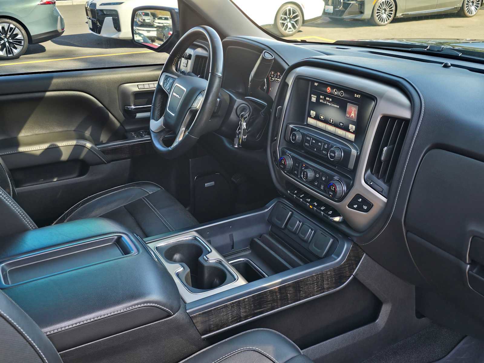 Used 2015 GMC Sierra 1500 Denali w/ Driver Alert Package image 10