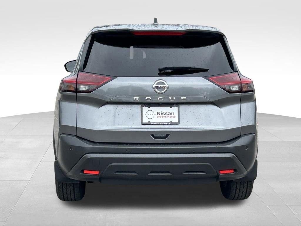 Certified 2021 Nissan Rogue S image 5