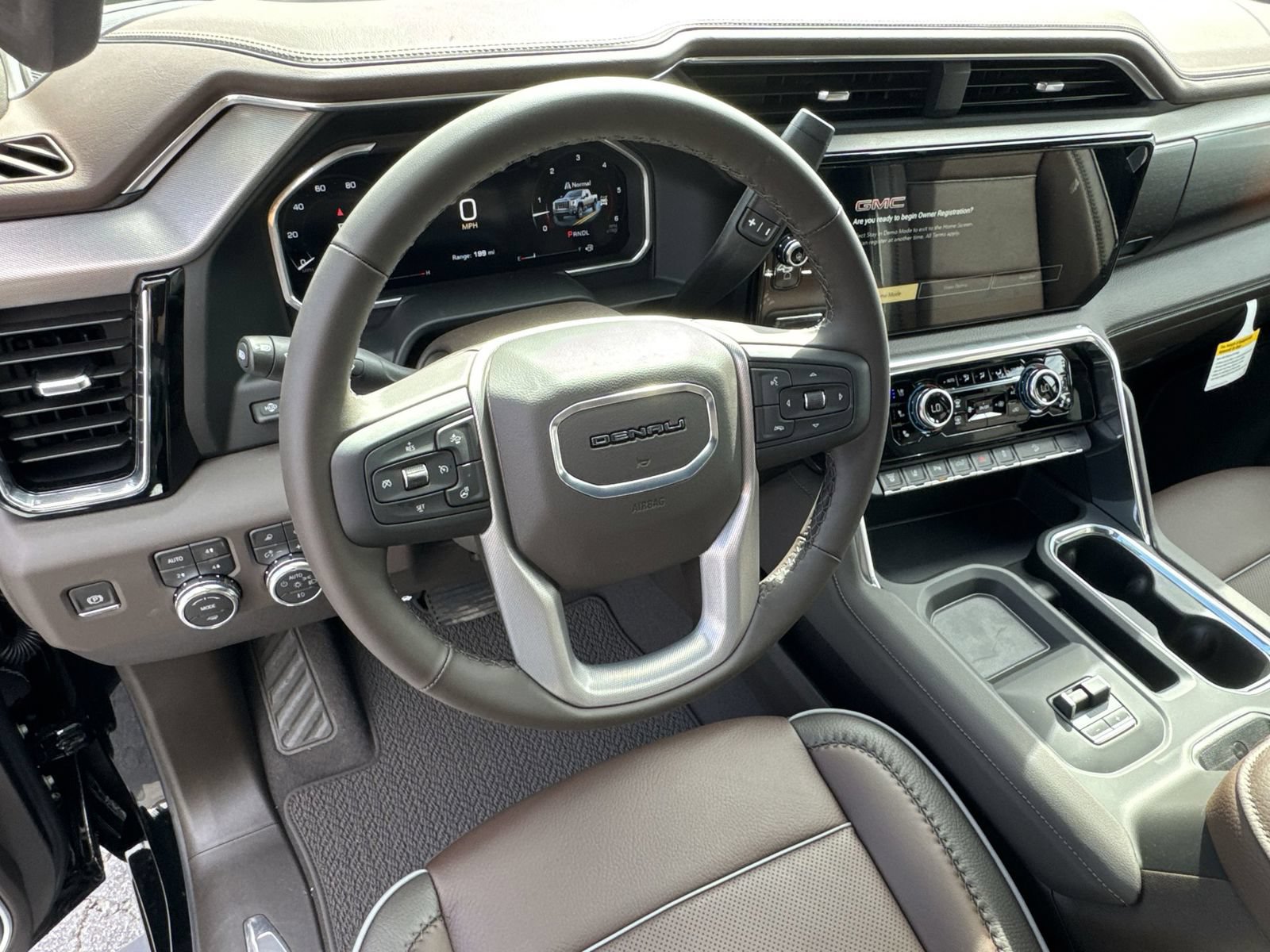 Used 2026 GMC Sierra 2500 Denali w/ Technology Package AWD/4WD image 18