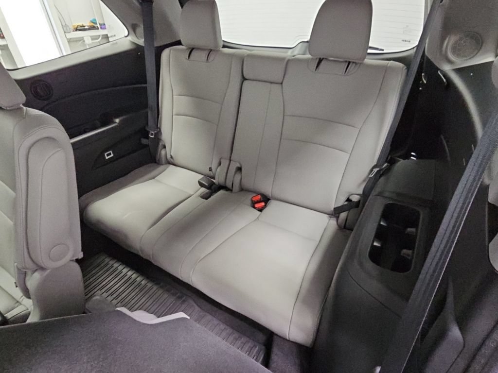 Used 2021 Honda Pilot Touring image 37