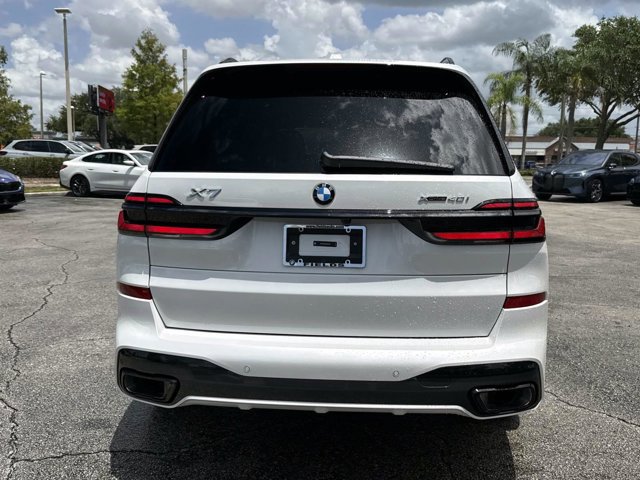 New 2027 BMW X7 xDrive40i w/ Executive Package AWD/4WD image 4