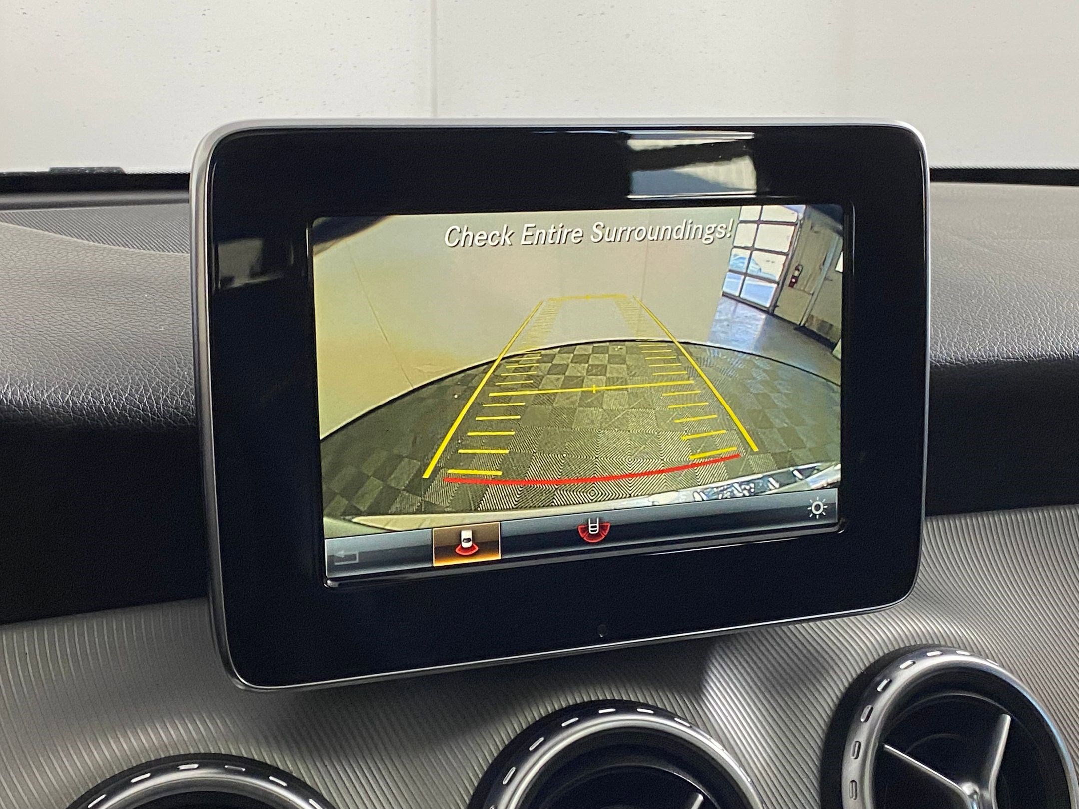 Certified 2017 Mercedes-Benz GLA 250 image 25