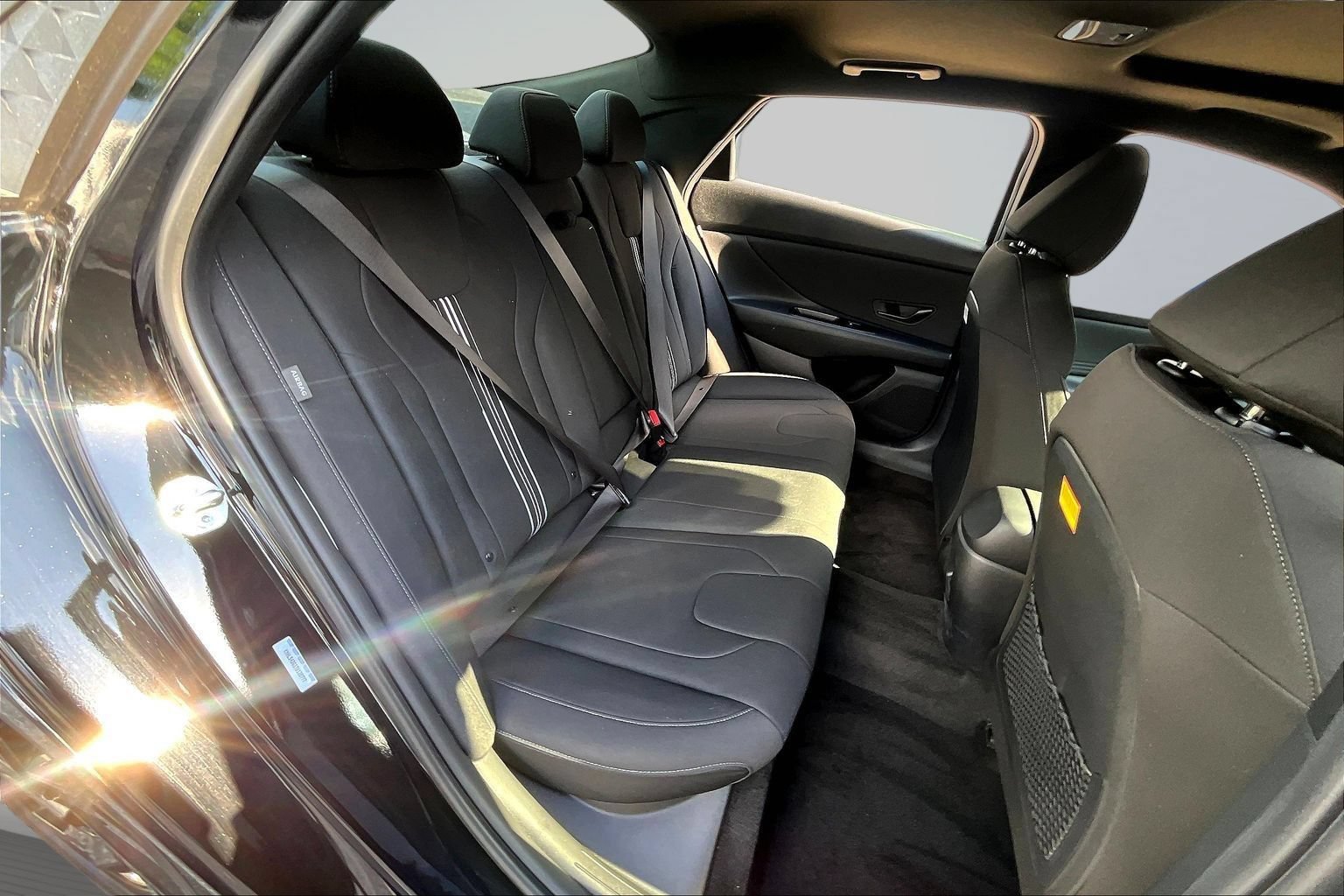 Used 2026 Hyundai Elantra SEL Sport Premium w/ Cargo Package FWD image 24